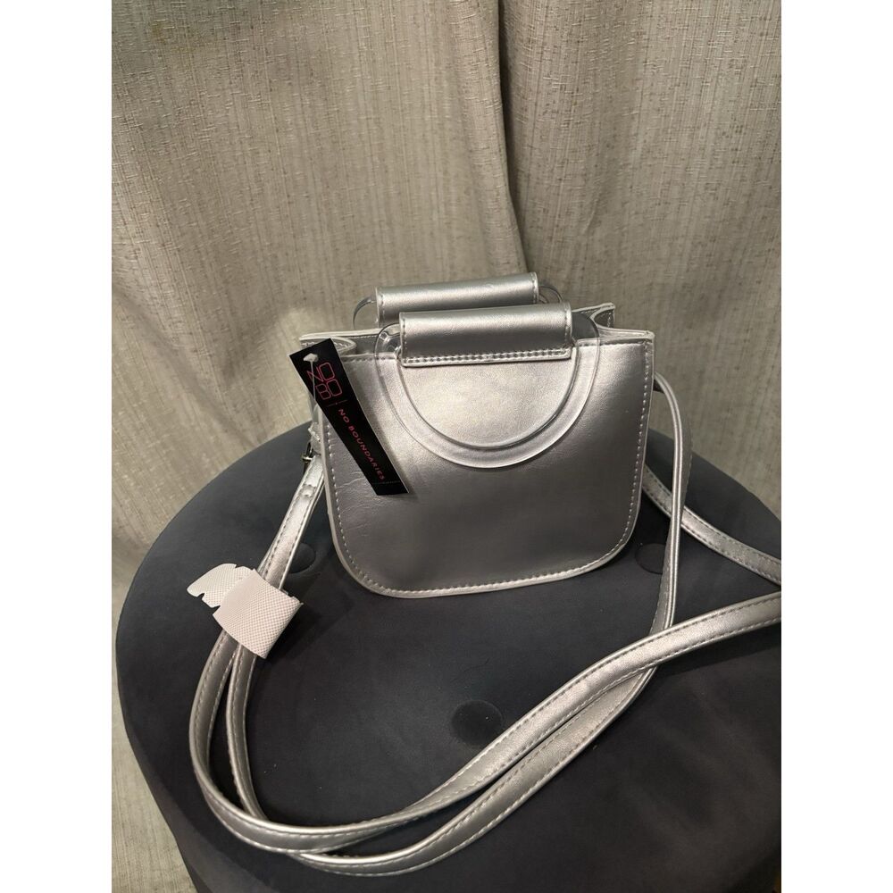 No Boundaries Purse